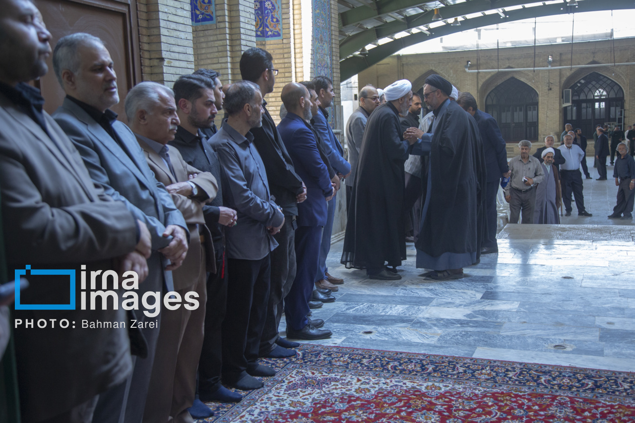 تشییع باشکوه پیکر امامجمعه موقت کرمانشاه