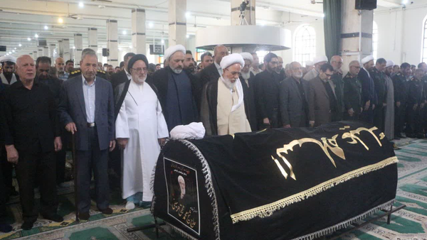 تشییع باشکوه پیکر امامجمعه موقت کرمانشاه