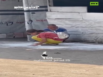 صحنه ای دردناک از قحطی در غزه