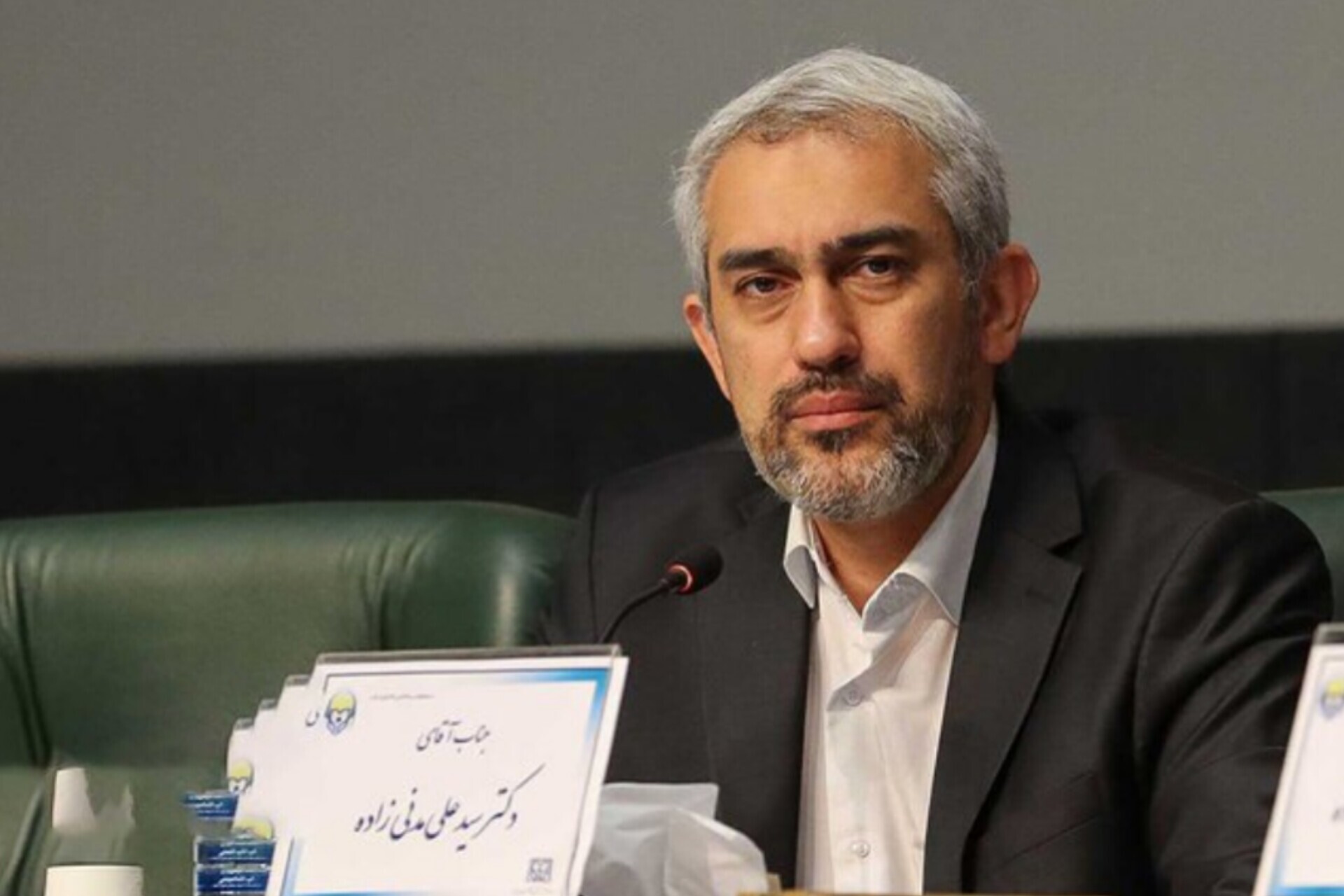 فردا نامه معرفی «مدنی‌زاده» به عنوان وزیر پیشنهادی اقتصاد، اعلام وصول می‌شود