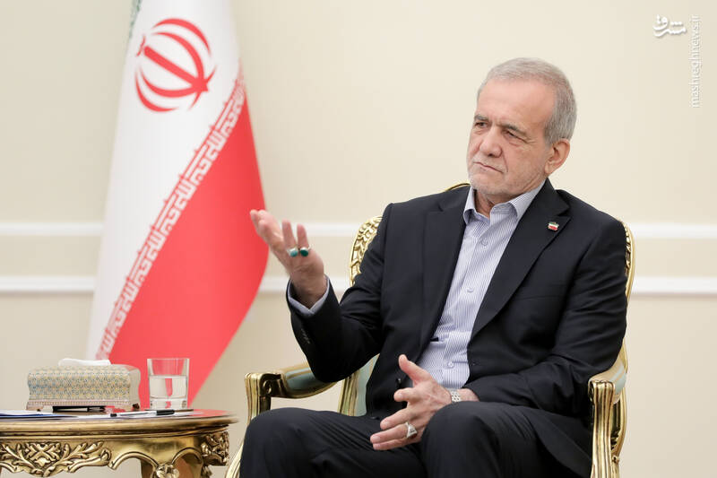 عکس/ دیدار معاون نخست‌وزیر و وزیر خارجه قزاقستان با پزشکیان