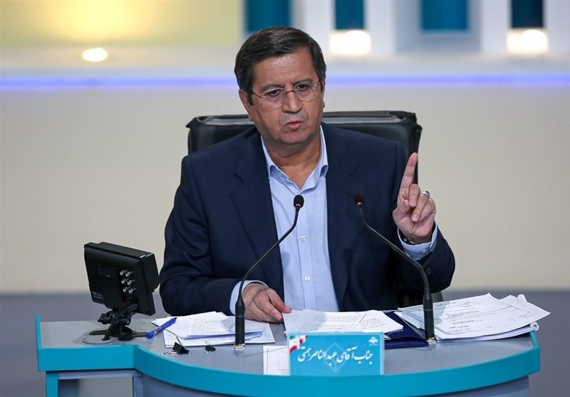 همتی: وقتی درآمدها کم است سران قوا چه می‌توانند بکنند؟