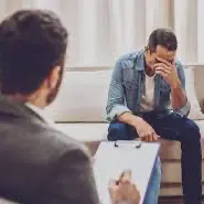 مگر دیوانه ام به روان شناس مراجعه کنم!