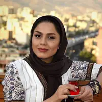 چهره ها/ عکس‌ های زیبای بازیگر آوای باران در یک لوکیشن خیره‌ کننده