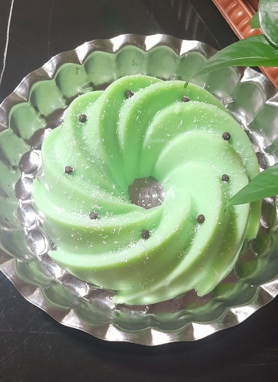 از شما/بفرمایید دسر طالبی با آب طالبی 😋😋