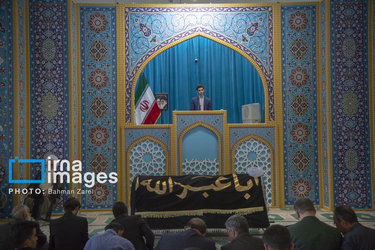 تشییع باشکوه پیکر امامجمعه موقت کرمانشاه