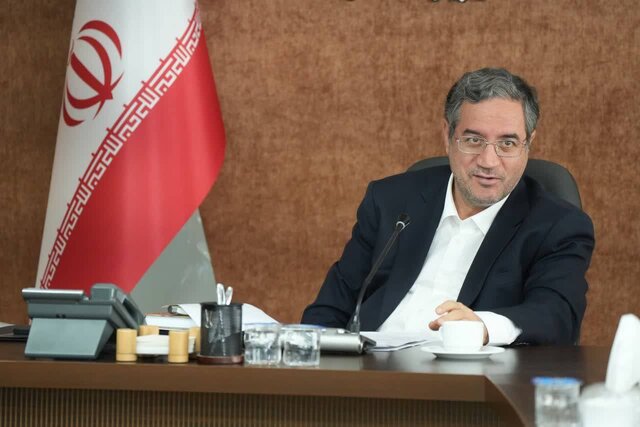 استاندار: همایش فرصتهای سرمایه‌گذاری آغاز دوره‌ای نو برای تحول در آذربایجان غربی است
