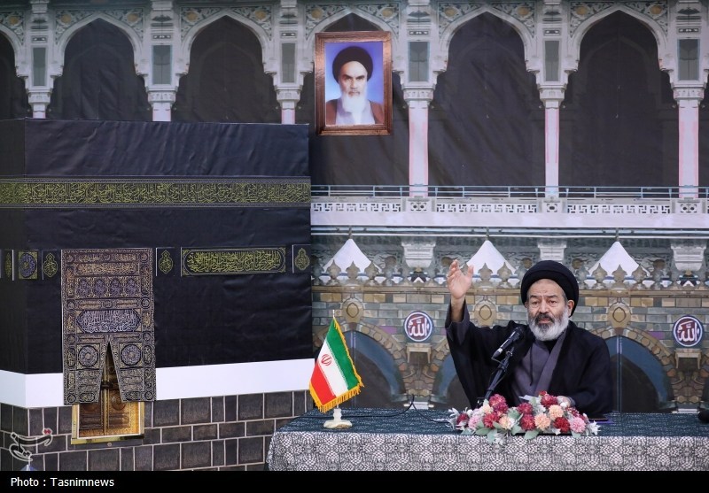 دیدار صمیمانه علمای اهل سنت با سرپرست حجاج ایرانی در مکه
