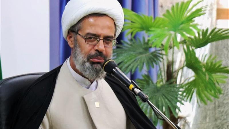 معلمها در زندگی واقعی دانشآموز باید تأثیرگذار باشند