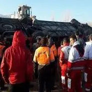 واژگونی اتوبوس 12 مصدوم بر جا گذاشت