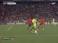 موقعیت خطرناک پدری روی دروازه پرتغال