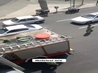 لحظات پراضطراب نجات دختر تهرانی از بالای پل عابر پیاده