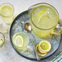 لیموناد خانگی؛ خنک‌کننده بی‌ادعا