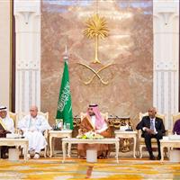 بن سلمان خواستار تحرک جامعه جهانی برای توقف تجاوز اسرائیل به غزه شد