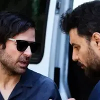 جواد عزتی: هومن سیدی در کارگردانی چند قدم از بازیگریش جلوتره