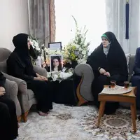 دختر رئیس جمهور به دیدار خانواده الهه حسین‌نژاد رفت