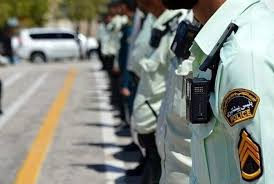 استخدام نیروی واجد شرایط در سازمان انتظامی هرمزگان