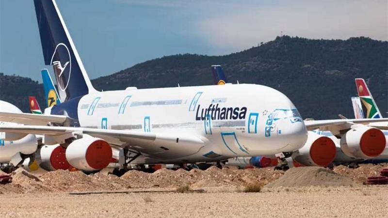 اسقاط ۳۰ فروند ایرباس غولپیکر / چرا A380 طرفدار ندارد؟