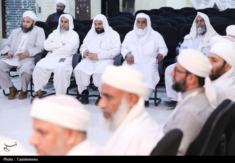 دیدار صمیمانه علمای اهل سنت با سرپرست حجاج ایرانی در مکه