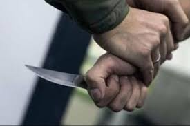 قتل پسر جوان با ضربات چاقو در درگیری خیابانی