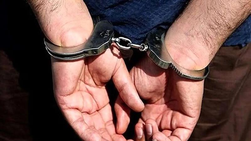 سارق ۷۲ میلیارد ریال طلا و ارز در خرمدره دستگیر شد