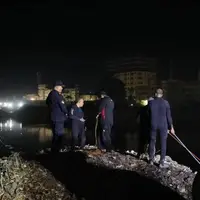  سقوط مینی‌بوس به داخل فاضلاب 8 کشته و زخمی بر جا گذاشت
