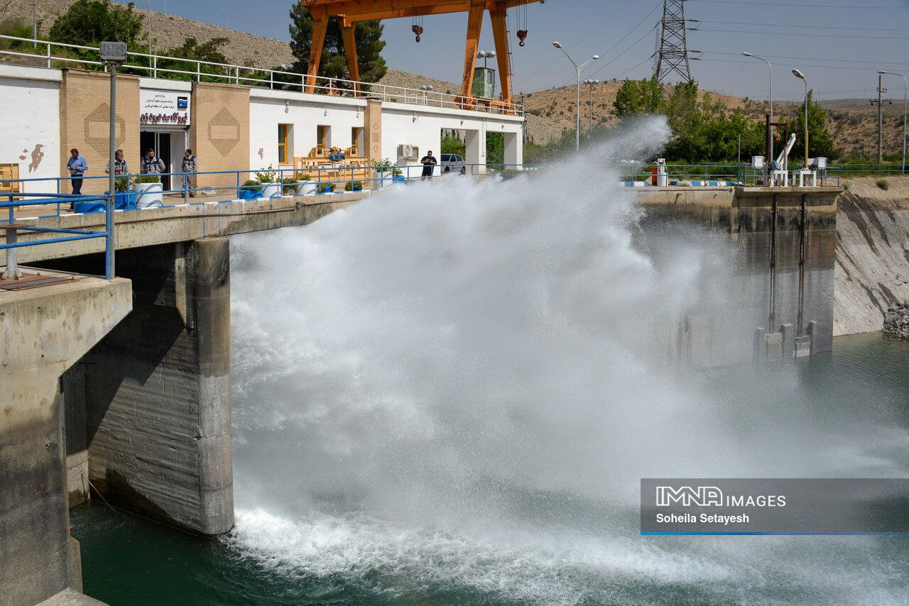 عکس/ رهاسازی حقابه تالاب بختگان