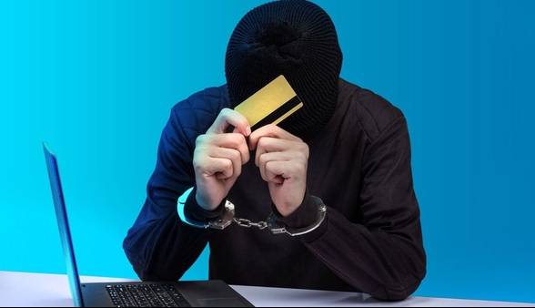 کشف فرار مالیاتی 28 میلیاردی یک شرکت بازرگانی در هرمزگان