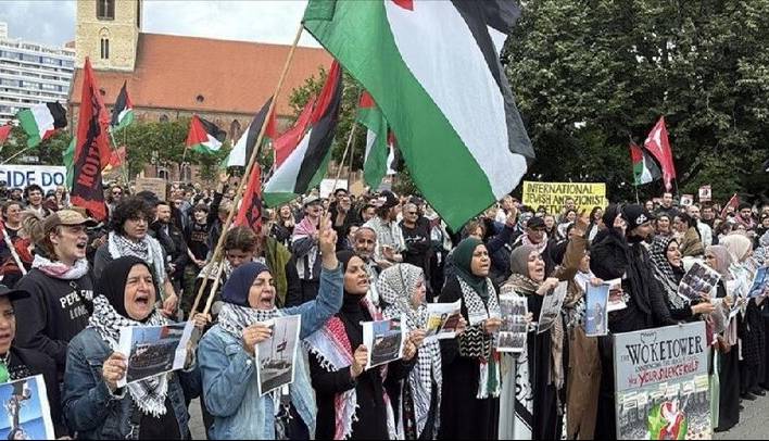 مردم ایتالیا توقیف کشتی «مادلین» را محکوم کردند؛ تظاهرات علیه تلآویو
