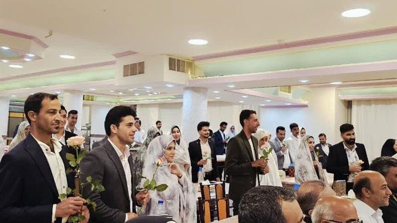 ۵۰ زوج جوان مهریز یزد شروع زندگی مشترک را جشن گرفتند