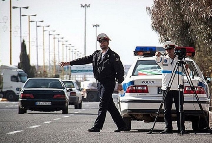 برخورد با چراغهای زنون و نورهای خیرهکننده در محورهای اصفهان آغاز شد