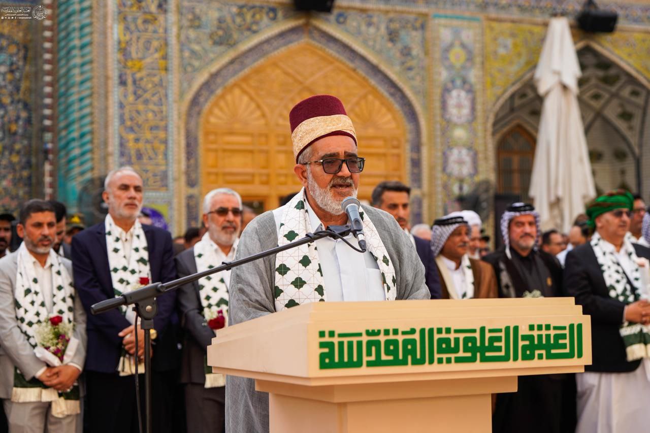 عکس/ آیین باشکوه اهتزاز پرچم غدیر در حرم مطهر علوی