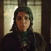 الهام پاوه‌نژاد در نقشِ ملوک خاتون