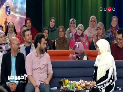 جناب خان یک موسیقی کاملا علمی به خانم دکتر میر طاووسی تقدیم کرد
