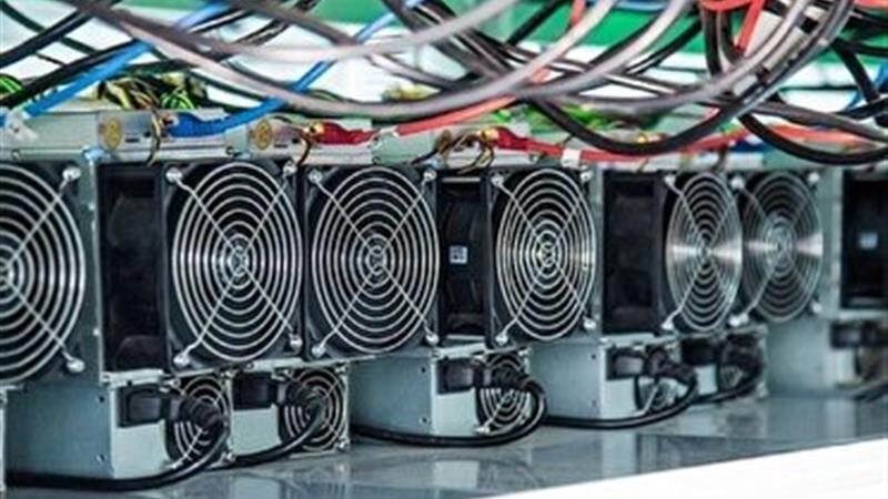 توقیف ۳۶ دستگاه استخراج رمز ارز غیرمجاز در قم
