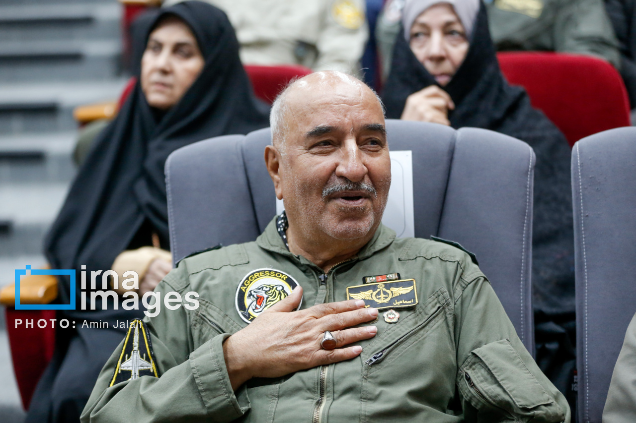 حضور فرمانده کل ارتش در همایش «سرزمین مجاهدت‌های خاموش»