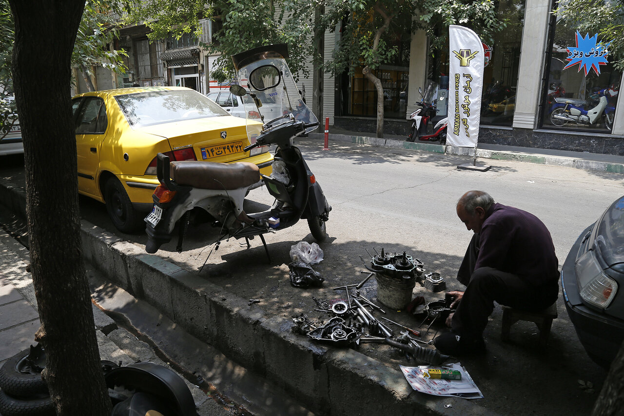 محله گردی خیابان قدیمی انبار نفت تهران