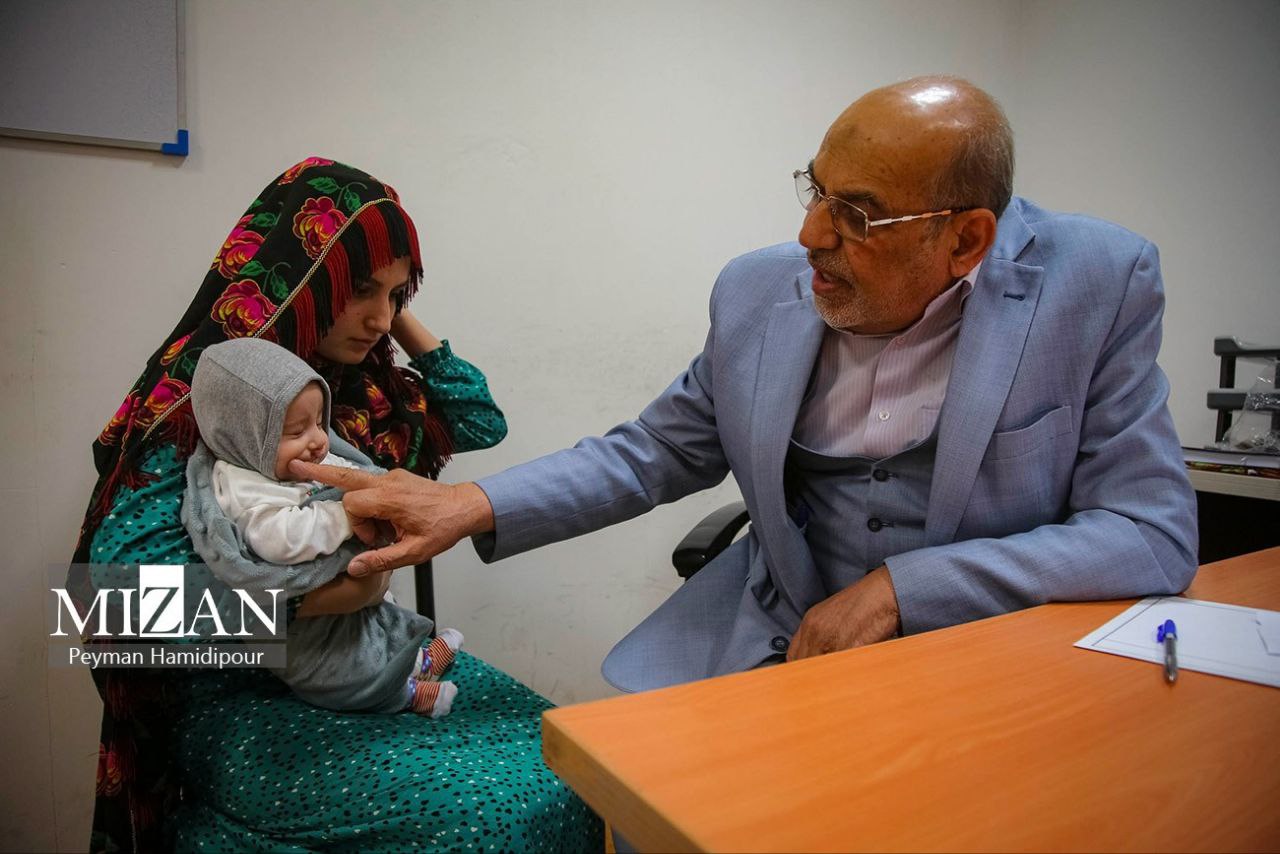 عکس/ پزشکان و متخصصان پای کار جراحی رایگان کودکان با ناهنجاری‌های مادرزادی