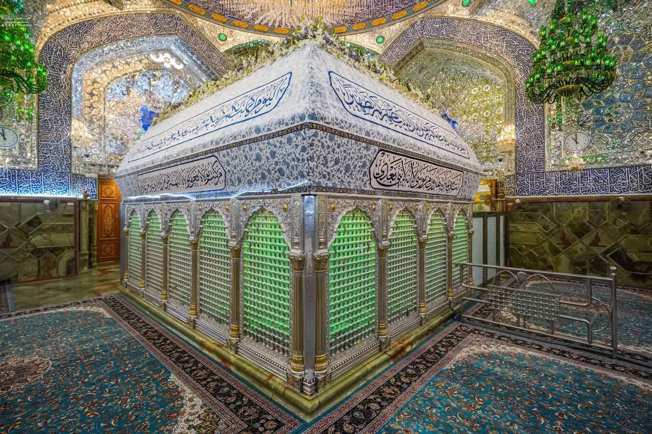 عکس/ حال و هوای حرم امیرالمومنین(ع) در آستانه عید غدیر