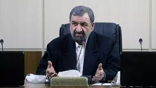 محسن رضایی: مشارکت مردم در جنگ اقتصادی مورد توجه قرار گیرد