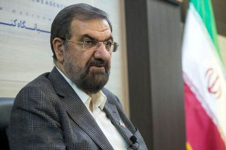 محسن رضایی: مسئولان این استان سعی کنند راه غلط استانهای دیگر را در پیش نگیرند