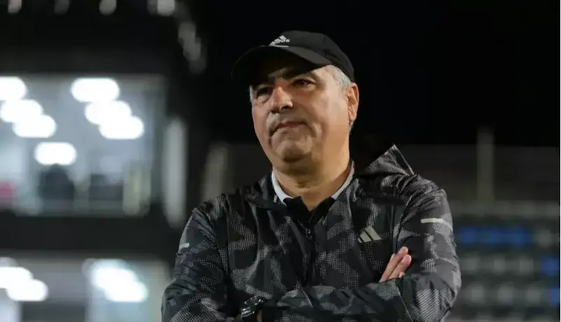 ساکت الهامی: حاضرم جانم را برای ایران بدهم