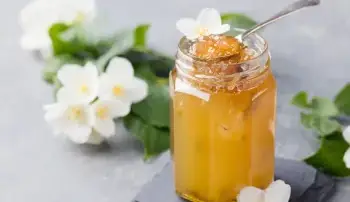 طرز تهیه مربای گل یاس خانگی با تمام ترفندها