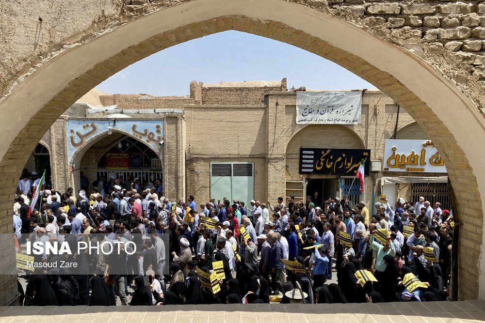 عکس/ راهپیمایی مردمی علیه تهاجم رژیم صهیونیستی به ایران در یزد