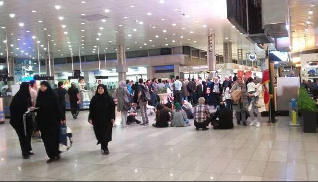 عوارض خروج از کشور مسافران حفظ می‌شود؛ مساعدت با دانشجویان و اتباع