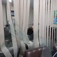 عکس/ تصاویر یک دبیرستان دخترانه در منطقه ۳ تهران که مورد حمله اسراییل قرار گرفته