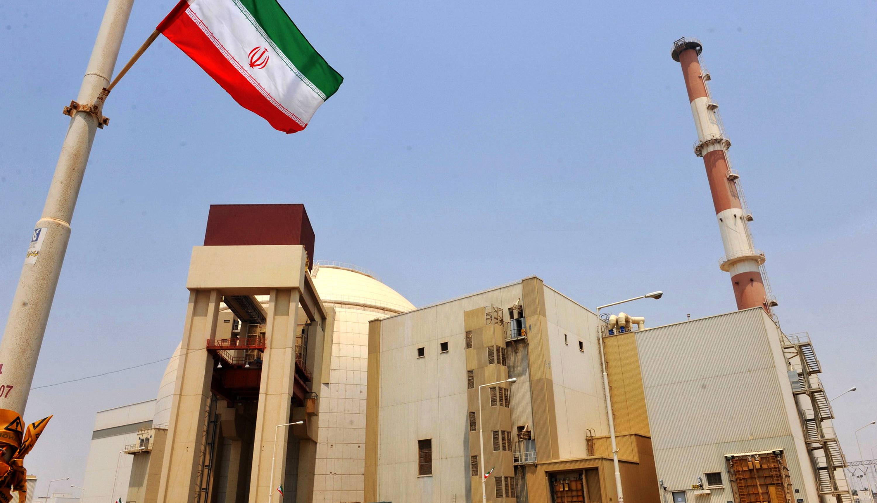 نیویورک تایمز: برنامه هستهای ایران دستنخورده باقی مانده است