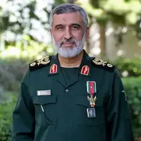 تصاویری از سردار حاجی‌زاده ساعاتی قبل از شهادتش