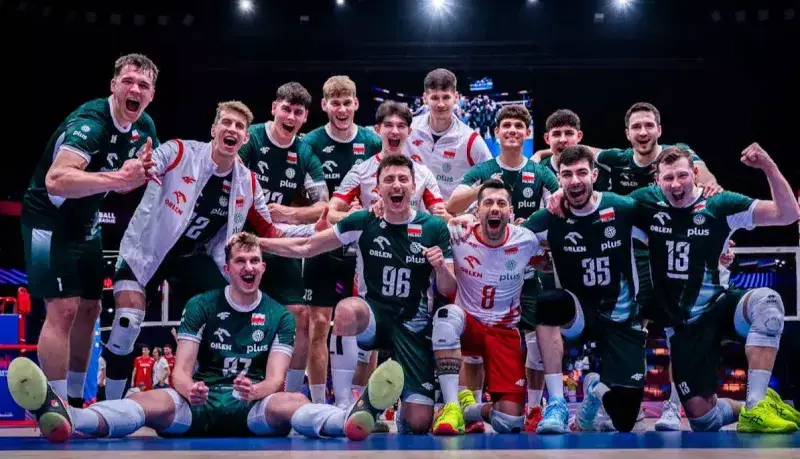 لیگ ملتها؛ لهستان به داد ایران رسید