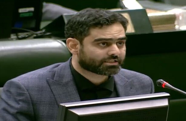 ثابتی: ما وارد جنگی شدهایم که شروعکنندهاش نبودیم اما باید پایان دهندهاش باشیم